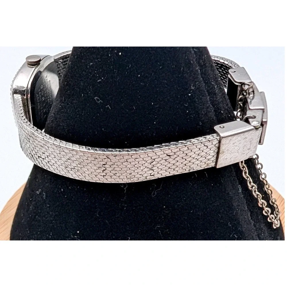 Seiko Quartz Watch Womens Silver Tone Mesh Band Diamond Accent 1400-5339 Vintage